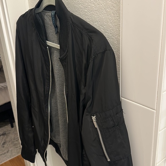Zara Man Bomber Jacket - Picture 2 of 4